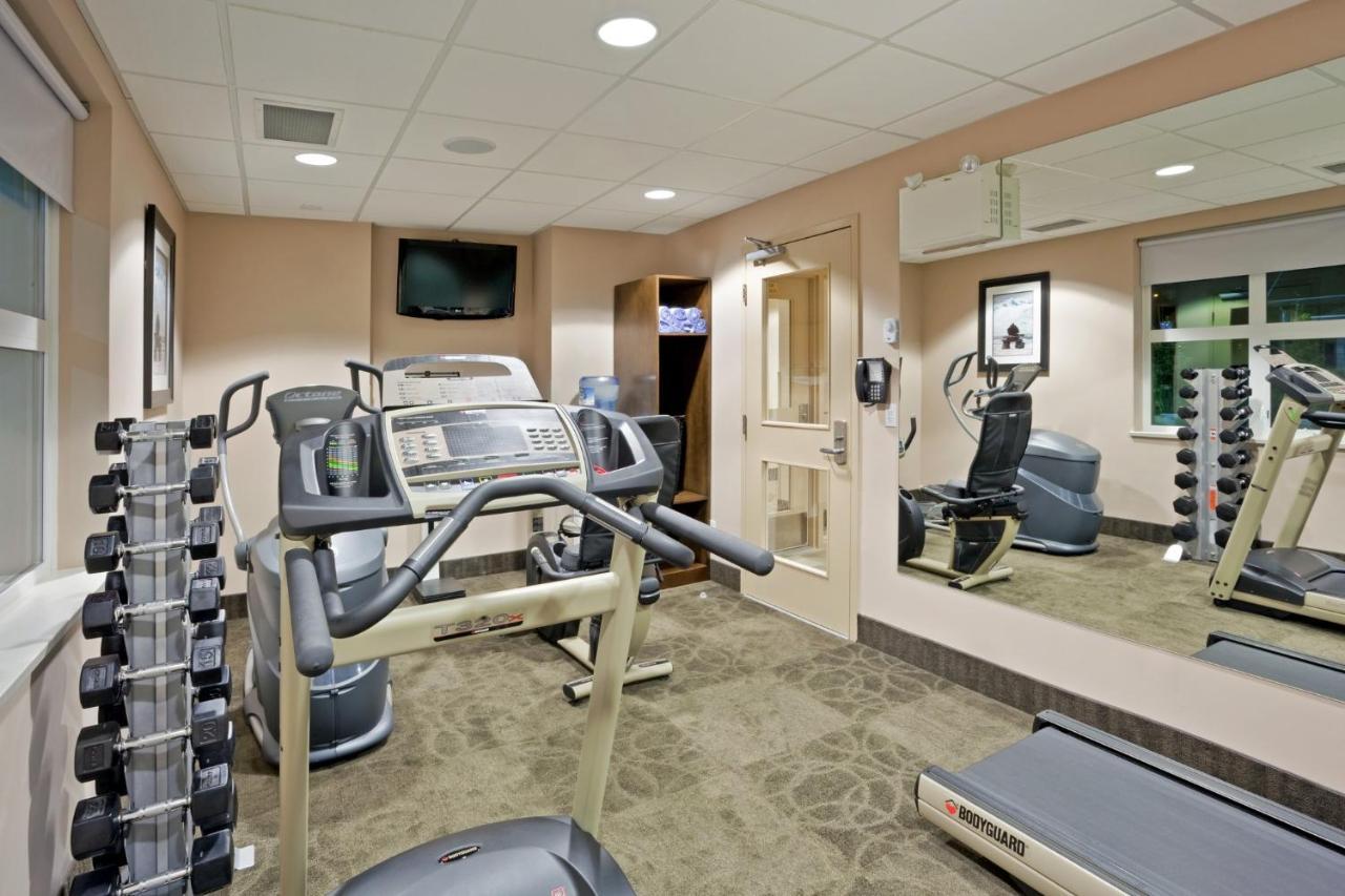 Holiday Inn Hotel & Suites Surrey East - Cloverdale By Ihg Extérieur photo