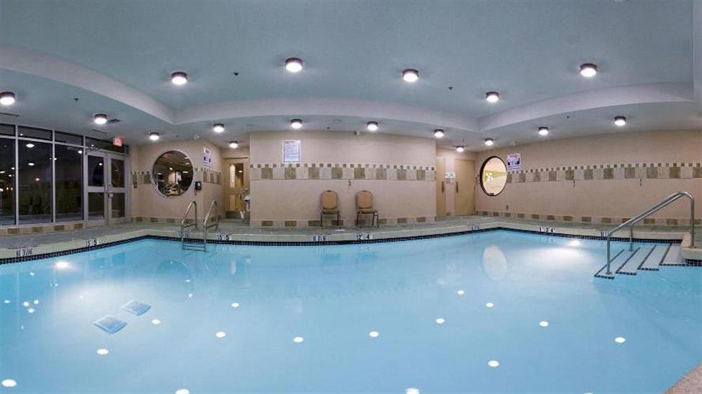Holiday Inn Hotel & Suites Surrey East - Cloverdale By Ihg Extérieur photo