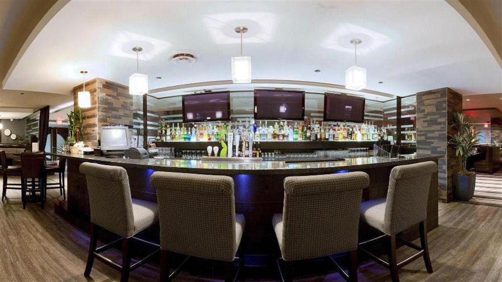 Holiday Inn Hotel & Suites Surrey East - Cloverdale By Ihg Extérieur photo
